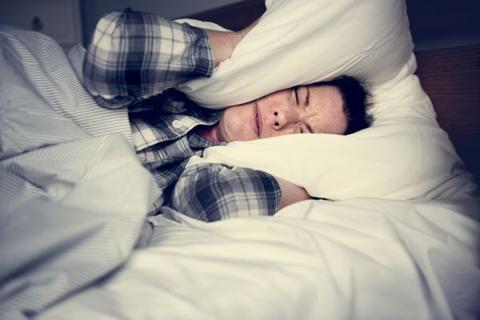 النوم الصحي : كيف تحسن جودة نومك وتتغلب على قلة