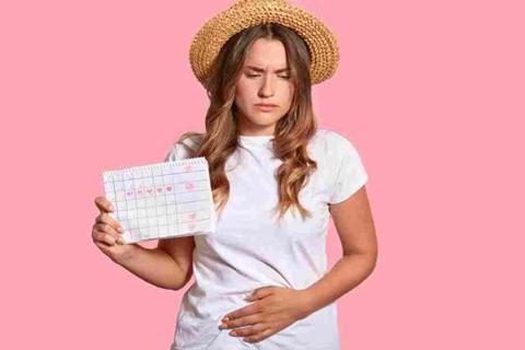 الدورة الشهرية – أعراض وطرق علاج وعلاقتها